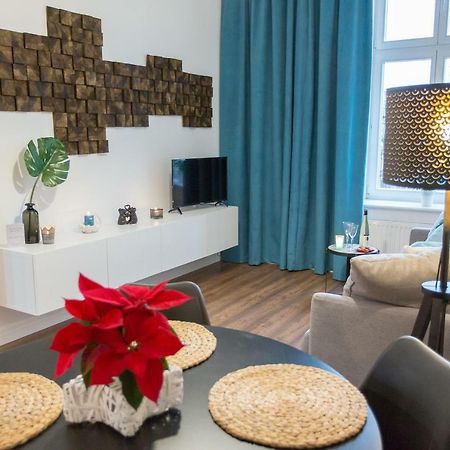 Starotorunski Apartament Buitenkant foto