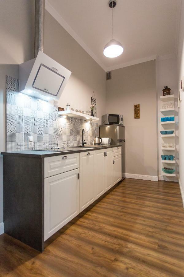 Starotorunski Apartament Buitenkant foto