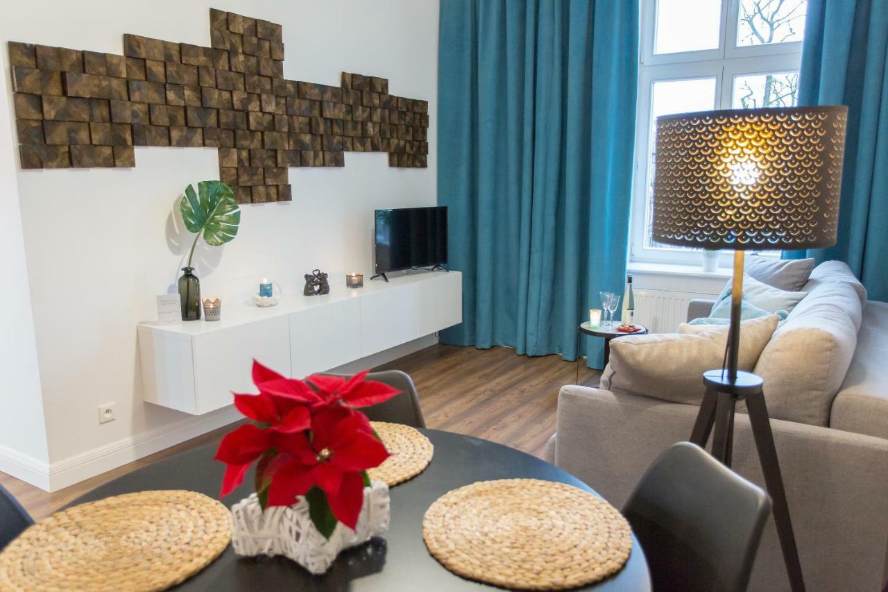 Starotorunski Apartament Buitenkant foto