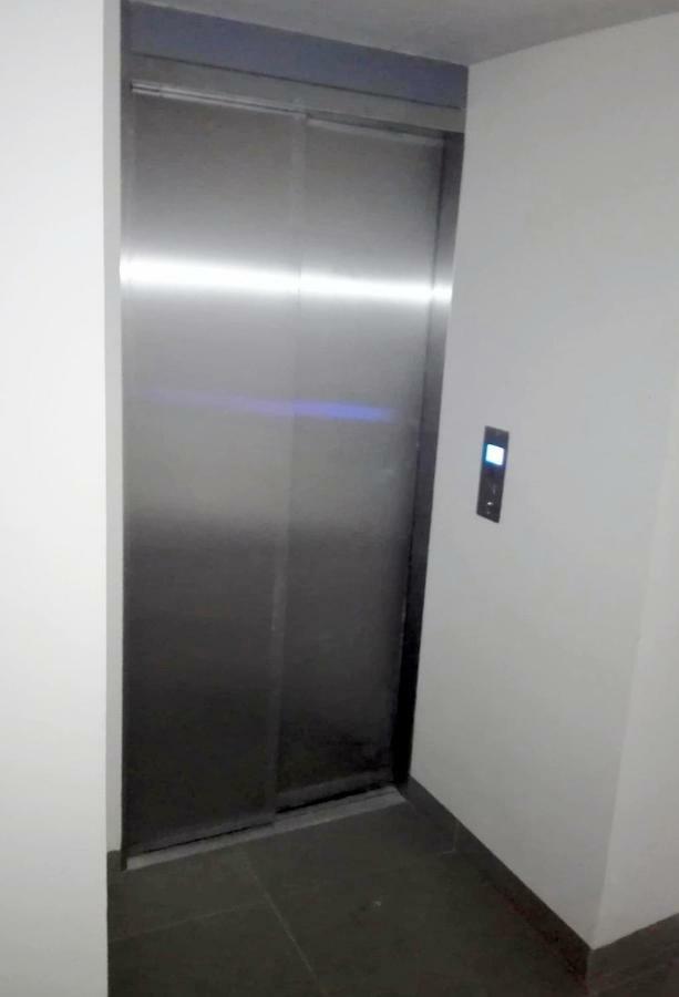 Starotorunski Apartament Buitenkant foto